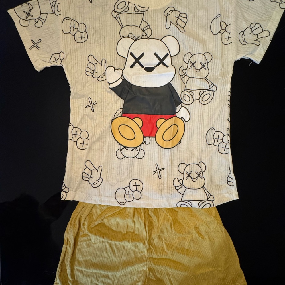 Kids Pajamas with Bear Print - White and Gold